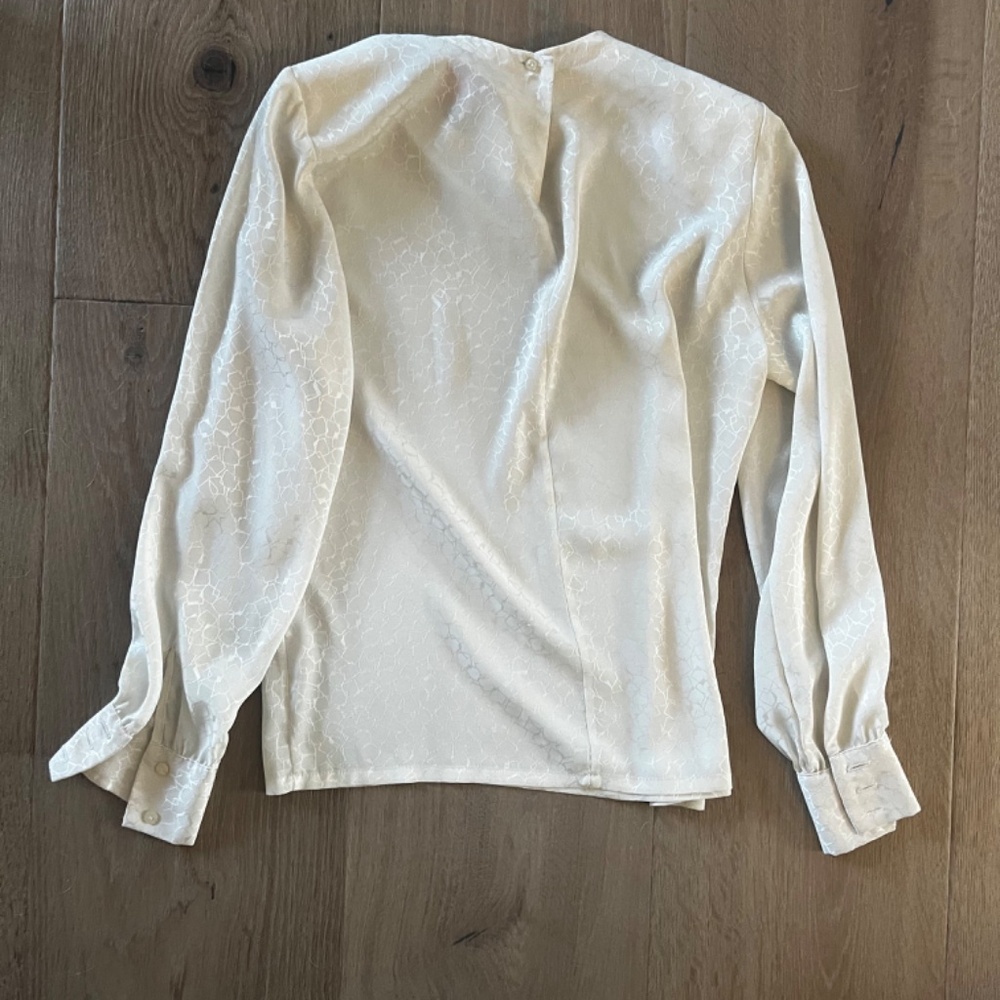 Vintage Cream Blouse - Fits Like Medium - Picture 2 of 5